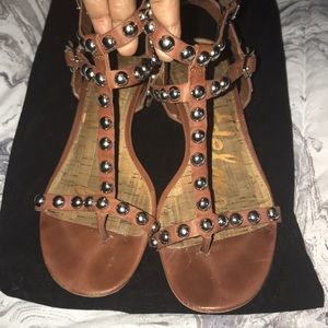 Stud sandals